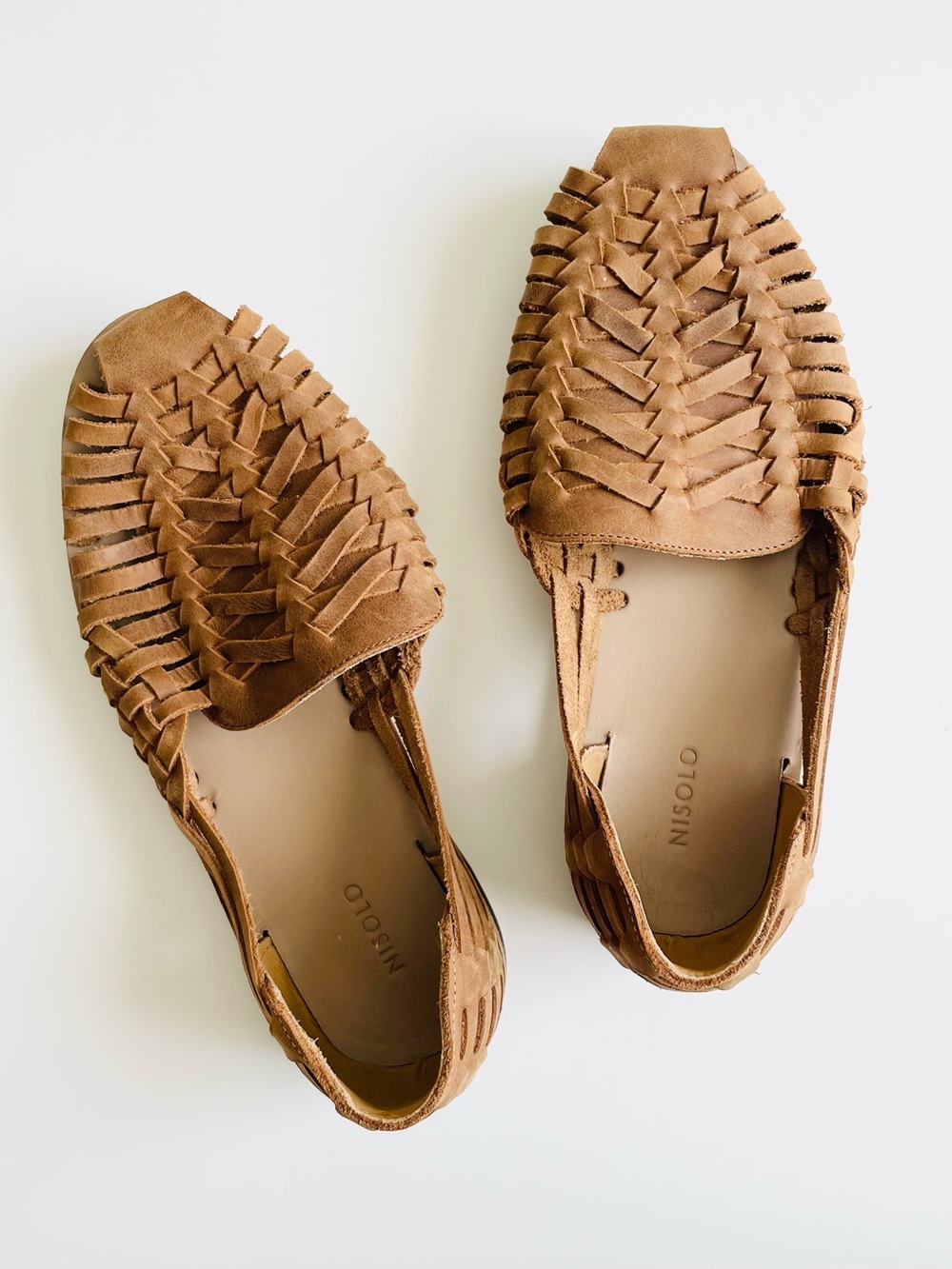 Nisolo Men’s 8.5 Huarache Mexican woven leather handmade slip on sandals - brown